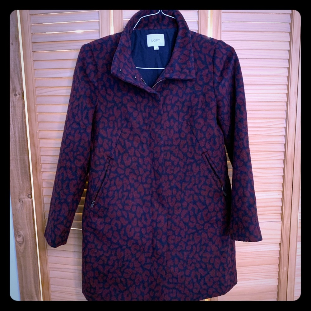 Ann Taylor Loft Leopard coat sz Small